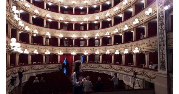                 Fundraising e cultura: il Teatro Marrucino cerca sponsor          