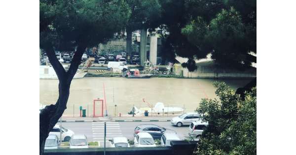                         Pescara, fiume a rischio, chiuse golene          