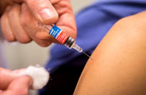 Vaccini, via libera al decreto: saranno obbligatori per l’iscrizione al nido e alla scuola materna