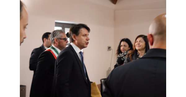                       Conte a Norcia, equilibrio su semplificazione          